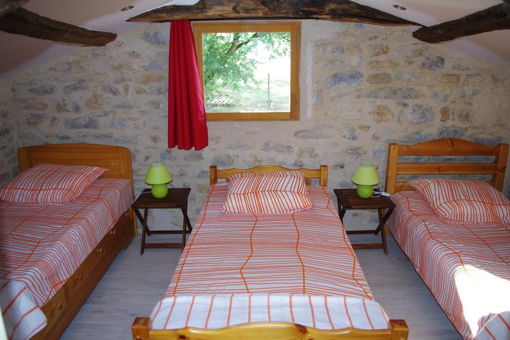 Bed and Breakfast La Prade Basse 82 Saint-Antonin Pokoj fotografie
